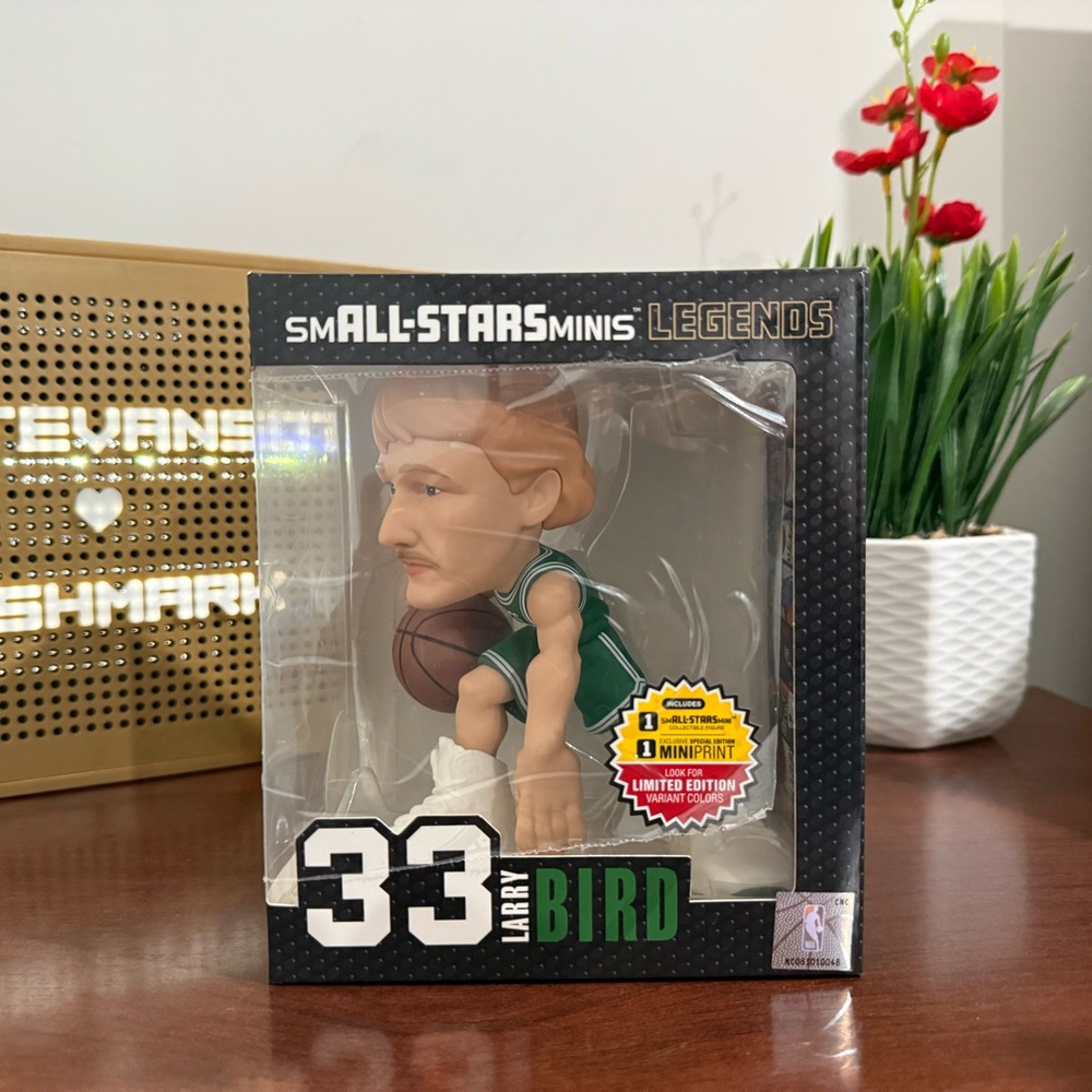 New Larry Birds  Small-Stars Vinyl Figurine